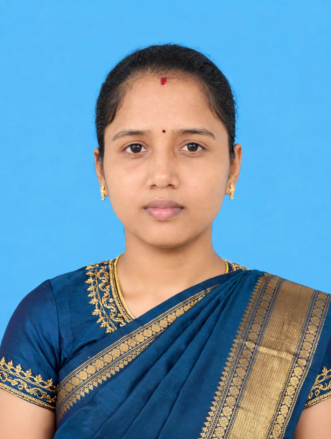 Mrs MAHESWARI S